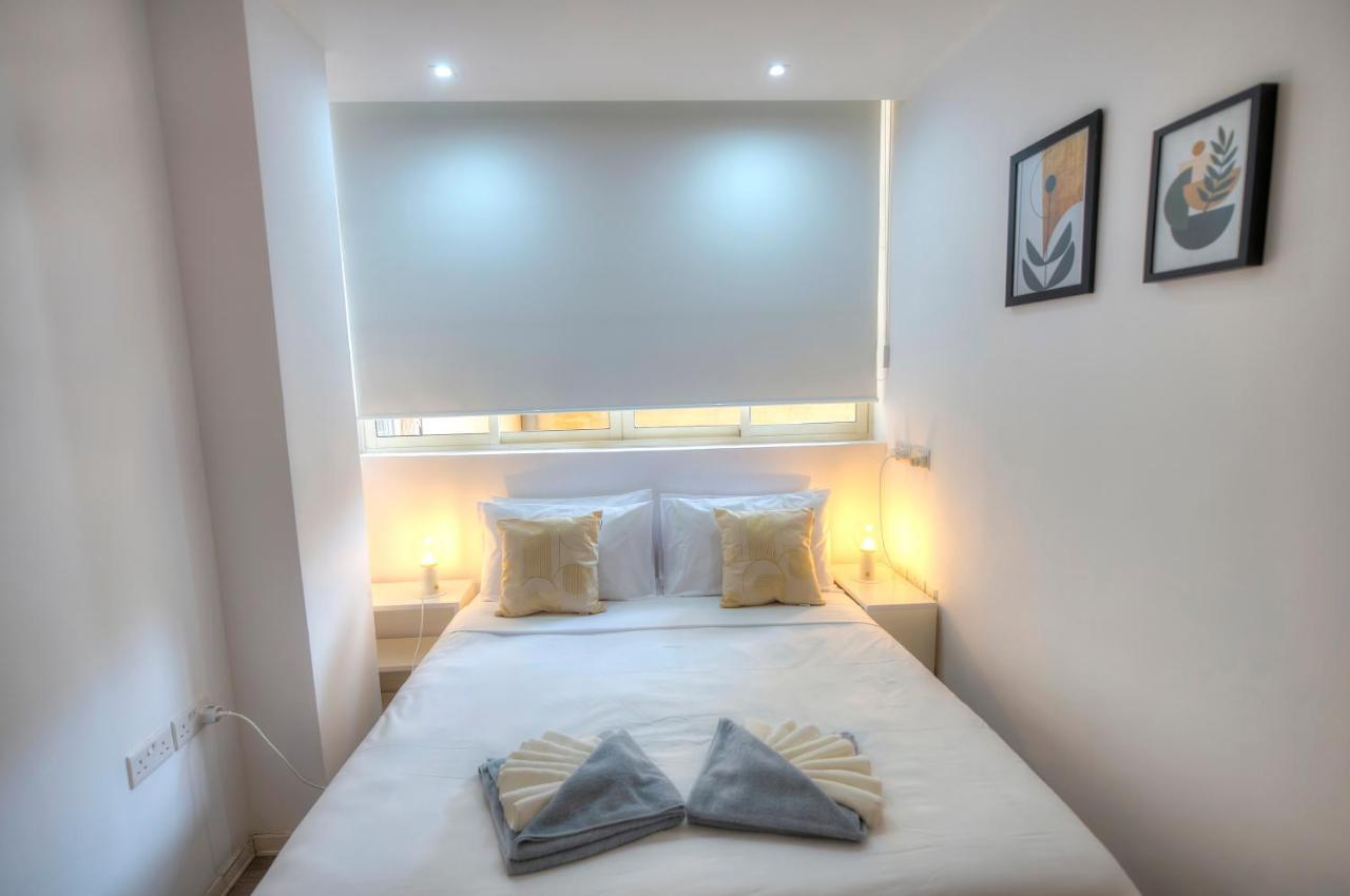 Spacious 4 Bedrooms With Sea View Balcony Goslm-3 สลีมา ภายนอก รูปภาพ