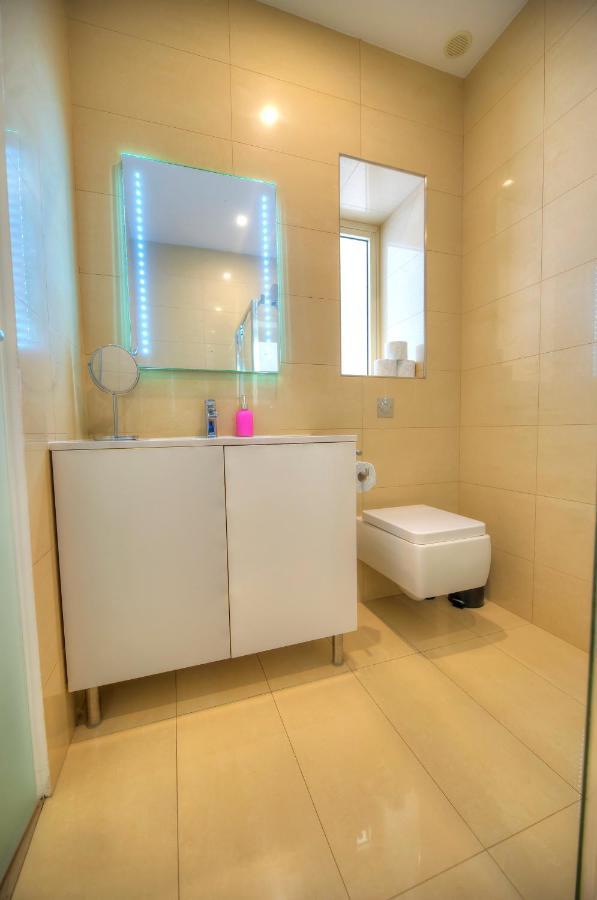 Spacious 4 Bedrooms With Sea View Balcony Goslm-3 สลีมา ภายนอก รูปภาพ