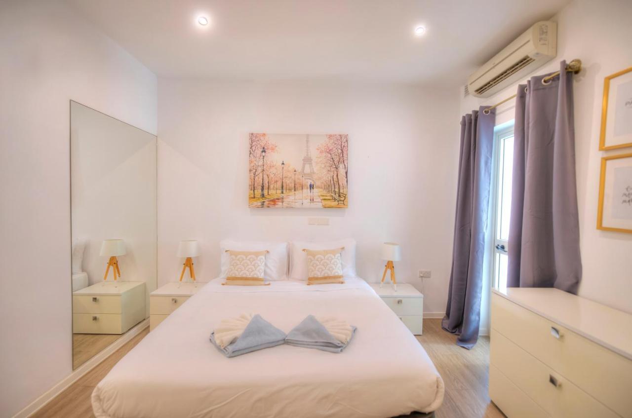 Spacious 4 Bedrooms With Sea View Balcony Goslm-3 สลีมา ภายนอก รูปภาพ