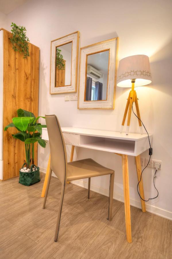 Spacious 4 Bedrooms With Sea View Balcony Goslm-3 สลีมา ภายนอก รูปภาพ